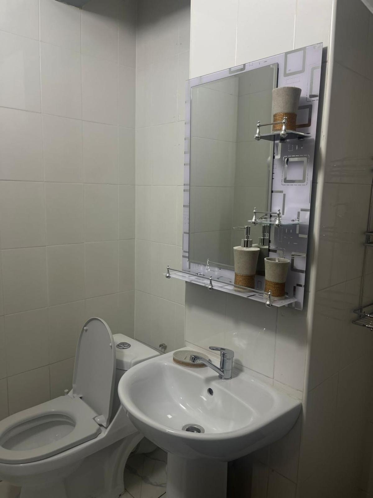 Hostel Kochevnik Capsule Hotel Алма Ата Екстериор снимка