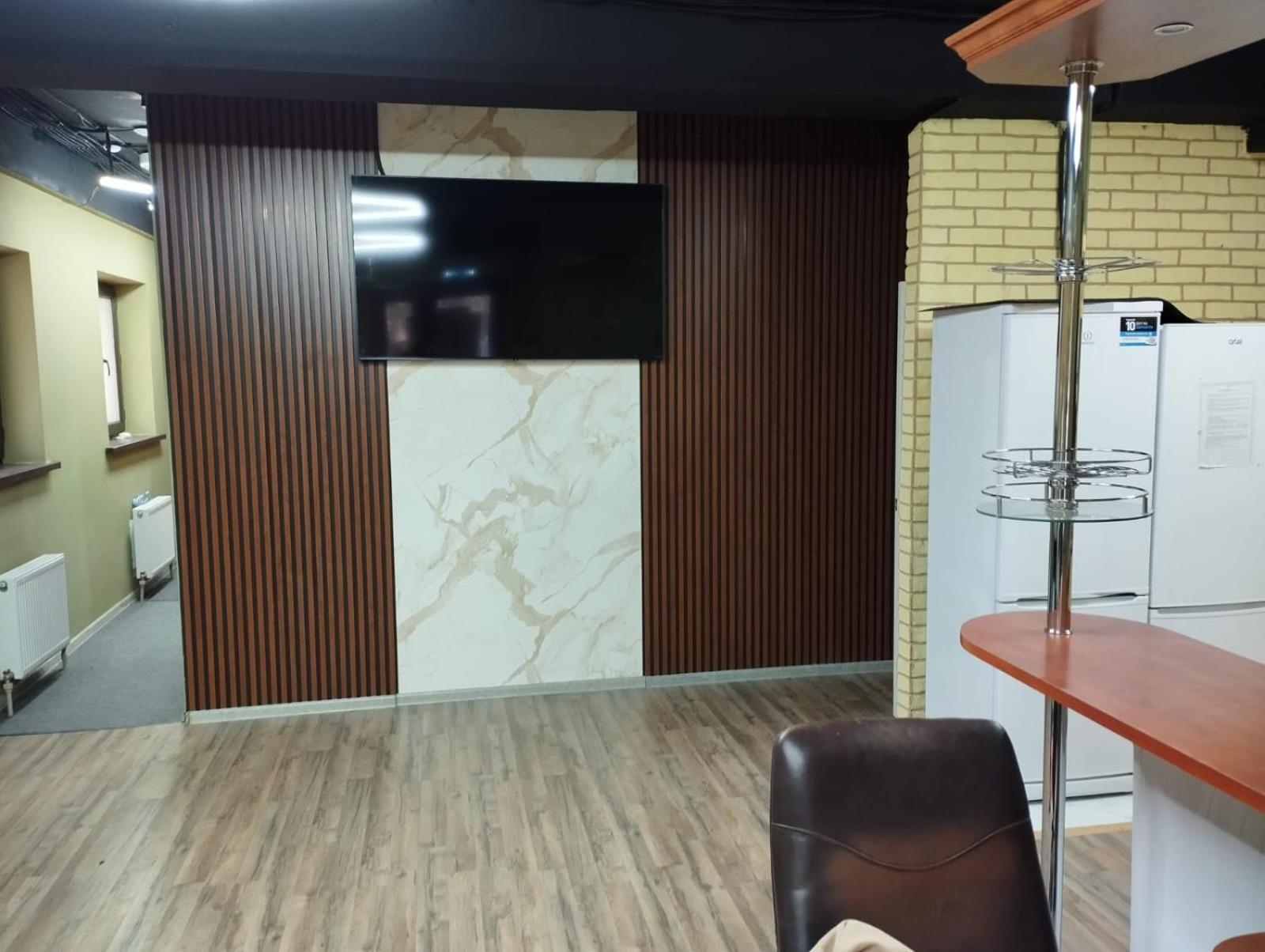 Hostel Kochevnik Capsule Hotel Алма Ата Екстериор снимка