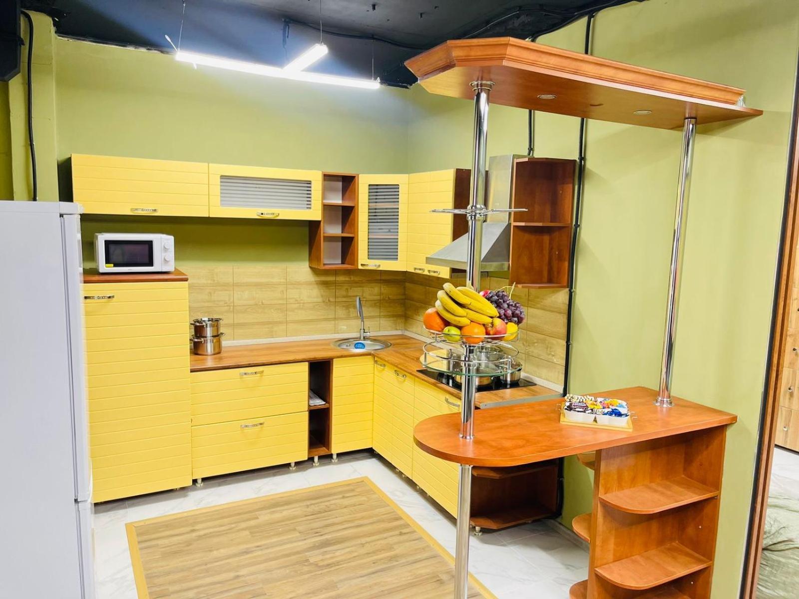 Hostel Kochevnik Capsule Hotel Алма Ата Екстериор снимка