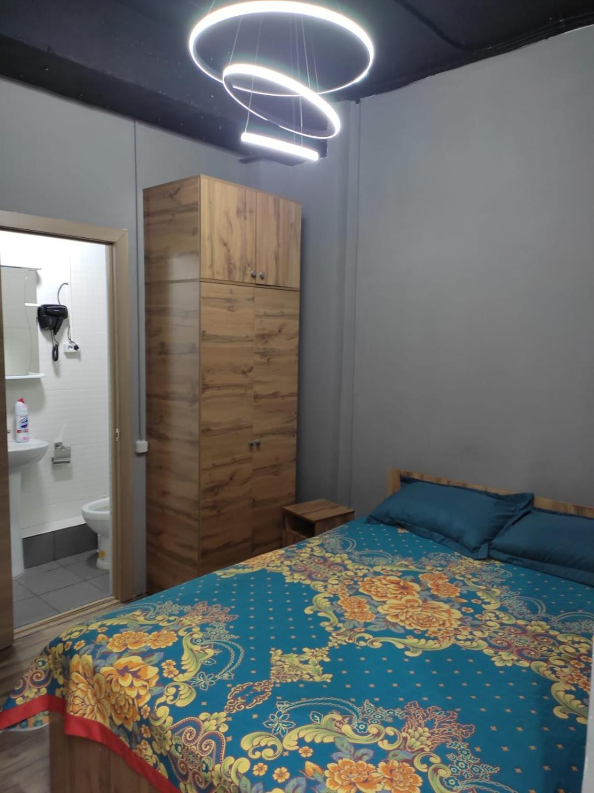 Hostel Kochevnik Capsule Hotel Алма Ата Екстериор снимка