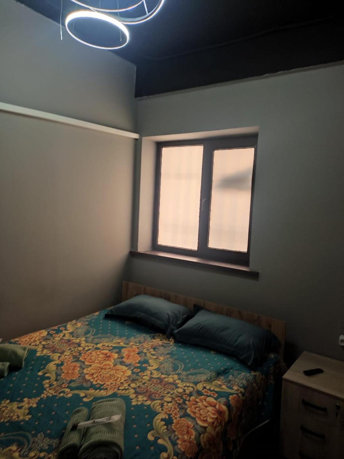 Hostel Kochevnik Capsule Hotel Алма Ата Екстериор снимка