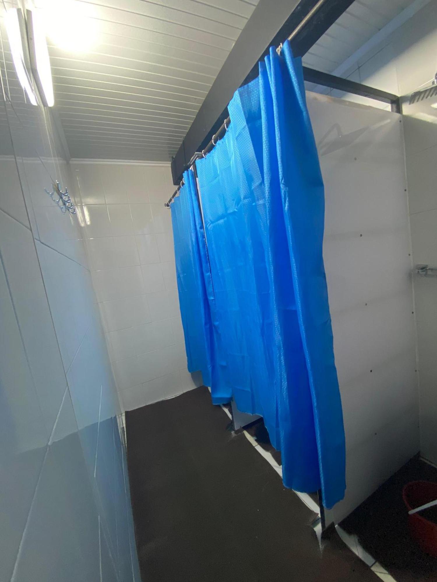 Hostel Kochevnik Capsule Hotel Алма Ата Екстериор снимка